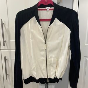 Women’s bomber jacket